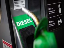 Diesel पर बढ़ा VAT, फ्यूल की कीमतों में भारी इजाफा, पर पेट्रोल हुआ सस्ता