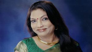 Success Story : 2 रु मिलती थी मजदूरी, पर महिला बनीं करोड़ों रु की मालकिन, ऐसा रहा सफर