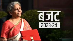 Budget : नई और पुरानी Income Tax रिजीम में जानिए कहां मिलेगा ज्यादा फायदा  