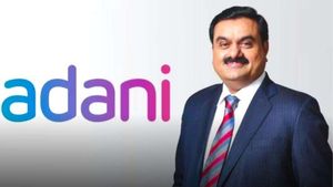 Adani Group Share : जानिए किन शेयरों ने लगाई छलांग