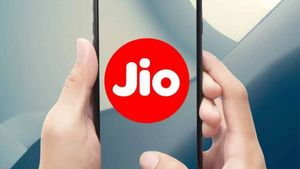Reliance Jio : लॉन्च किया शानदार प्लान, एक रिचार्ज में चलेंगे 4 मोबाइल