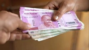 पैसे की बात : 4 कामों के लिए बहुत अहम है मार्च का महीना, चूक न जाए एक भी