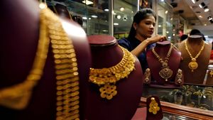पोर्टफोलियो को स्थिर और कम जोखिम वाला बनाता है Gold