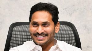 नए साल से पहले आंध्र प्रदेश सरकार का बड़ा तोहफा- आरोग्यश्री के लाभार्थी 25 लाख रुपये तक का इलाज करा सकेंगे