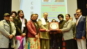 'आयुर्वेद' को पुनर्जीवित करने में कोई कसर नहीं छोड़ रही मान सरकार, 158 आयुष और कल्याण केंद्रों को किया अपग्रेड