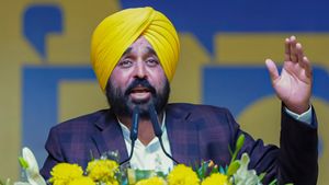 पंजाब में बिजली विभाग के कर्मचारियों को भगवंत मान सरकार की बड़ी सौगात