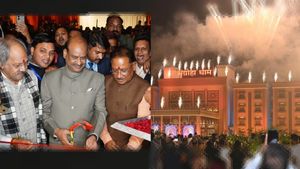 छत्तीसगढ़ को मिला मध्यभारत का सबसे विशाल सामाजिक भवन, सीएम साय और लोकसभा अध्यक्ष  ओम बिड़ला ने किया लोकार्पण 