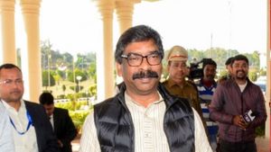 Jharkhand: 29 अगस्त को होंगे हेमंत सोरेन सरकार के 4 वर्ष पूरे, 13 योजनाओं के आवेदकों को  मिलेगी सौगात 