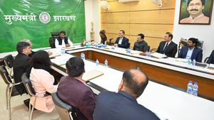 हेमंत सोरेन सरकार ने पेप्सिको के लिए बाटलिंग करने वाली कंपनी के साथ साइन किया MoU