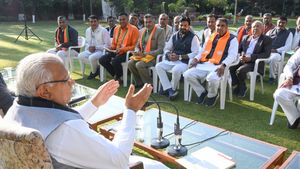 हरियाणा: मनोहर लाल सरकार ने शहर में रहने वाले लोगों को दी खुशखबरी, प्रॉपर्टी टैक्स पर मिलेगी छूट