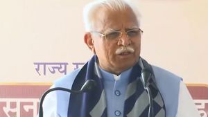 हरियाणा: इन जिलों की बदलेगी तस्वीर, सीएम मनोहर लाल ने 38 करोड़ की 9 परियोजनाओं को दी मंजूरी  