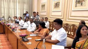 महाराष्ट्र: जलयुक्त शिवार अभियान 2.0 शुरू करने का फैसला, 5775 गांवों की पहचान, 157142 कार्यों को दी मंजूरी