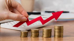 Saving Bank Account: बचत खाते पर 8 प्रतिशत तक ब्याज देते हैं ये बैंक