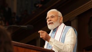 PM Modi ने दुनिया के सबसे बड़े कार्यालय सूरत डायमंड बोर्स का उद्घाटन किया 