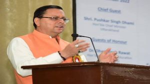 Uttarakhand News: पर्वतीय क्षेत्रों को लेकर धामी सरकार का अहम फैसला, इन 11 रेलवे स्टेशन पास बसेंगे सुंदर शहर