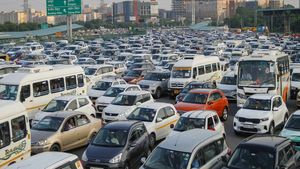 दिल्ली में आउटर रिंग रोड पर जाम से मिलेगी मुक्ति, केजरीवाल सरकार का बड़ा फैसला