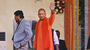 UP: फार्मा पार्क से सुधरेगी बुंदेलखंड की सेहत, योगी सरकार ने जानिए क्यों उठाया ये कदम