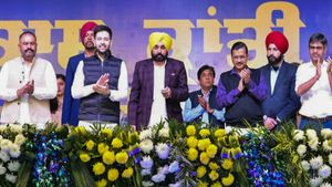 पंजाब-दिल्ली में आप सरकार ने 2023 में पूरे किए कई बड़े वादे 