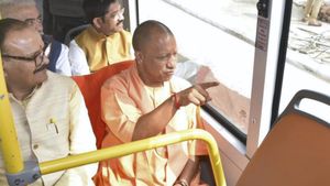  अयोध्या में 200 इलेक्ट्रिक बसों का संचालन, तमाम सुविधाओं से लैस 