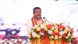 ओडिशा: धर्मेंद्र प्रधान ने आईआईएम-एस में रंगावती उत्कृष्टता केंद्र किया उद्घाटन 