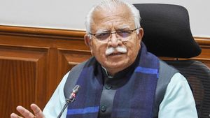 OPINION: सर्दी के मौसम में फिर अन्नदाताओं के लिए खड़ी हुई हरियाणा सरकार