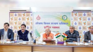 हरियाणा सरकार एमएसपी से 20 फीसदी अधिक दाम पर खरीदेगी ऑर्गेनिक अनाज, सीएम ने प्राकृतिक खेती करने की दी सलाह