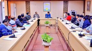 दिल्ली: केजरीवाल सरकार की प्रतिबद्धता, कोई भी गरीब नहीं रहेंगे इलाज से वंचित