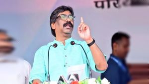  झारखंड के 2500 युवाओं को मिलेगा नौकरी का ऑफर लेटर,  सीएम हेमंत सोरेन देंगे सौगात    