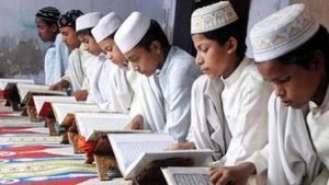 उत्‍तराखंड के मदरसों में पढ़ाई जाएगी रामायण, जानें क्‍या है योजना?