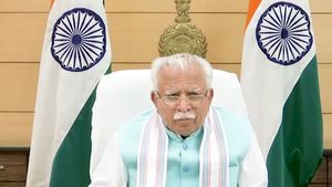 हरियाणा के युवाओं को विदेश में मिलेगी 41 तरह की नौकरी, मनोहर लाल सरकार ने कर दी ये तैयारी