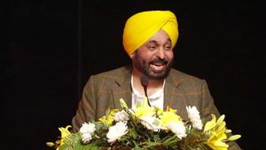 पंजाब: सभी गांवों में शुरू होगी नल जल मित्र योजना, CM मान ने दिए निर्देश, नहीं देना होगा कोई शुल्क