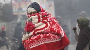 उत्‍तराखंड: शीतलहर से बचाव के लिए जिलों को दिए गए 135 लाख रुपये, बैठक में मुख्‍य सचिव ने दिए ये निर्देश 