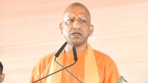 किसानों की आय को दोगुना करने के लिए योगी सरकार की मुफ्त बीज वितरण योजना