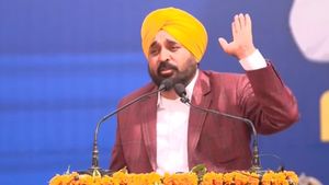 स्वास्थ्य क्रांति की ओर आगे बढ़ रहा पंजाब, CM भगवंत मान ने लिवर एंड बिलीरी साइंसेज का किया उद्घाटन