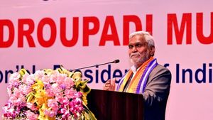 झारखंड की चंपई सरकार 4036 स्कूलों को आदर्श विद्यालय के तौर पर विकसित करेगी