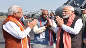 Haryana News: पीएम मोदी का रेवाड़ी दौरा, 9750 करोड़ की परियोजनाओं का किया शिलान्यास और उदघाटन