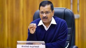 Delhi News: दिल्ली में पुराने वाहनों को स्क्रैप करने को लेकर सर्कुलर जारी, जानिए क्या है नियम 
