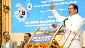 प्रधानमंत्री विश्वकर्मा योजना: 18 विभिन्न ट्रेडों में दिया जाएगा प्रशिक्षण, स्व-रोजगार के लिए भी मिलेगा लोन