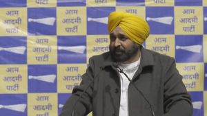 पंजाब: 'सरकार तुहाड़े द्वार' अभियान के तहत 5 फरवरी से लगाए जाएंगे  शिविर, लोगों को मिलेंगी सुविधाएं