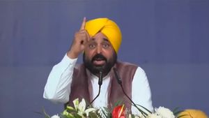 पंजाब: भगवंत मान सरकार का बड़ा ऐलान, डिजिटल शिक्षा पर विशेष जोर, सरकारी स्कूलों में मिलेगी इंटरनेट सुविधा