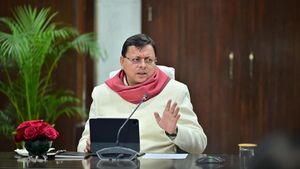 उत्‍तराखंड सीएम धामी ने बाह्य सहायता प्राप्त परियोजनाओं के क्रियान्‍यवयन में तेजी लाने का दिया निर्देश 