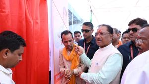 CG: सीएम विष्णुदेव साय  पहुंचे बालोद, 65 विकास कार्यों का किया लोकार्पण  