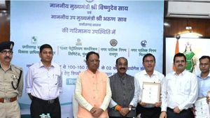 छत्‍तीसगढ़ सीएम ने कम्प्रेस्ड बायो गैस संयंत्र की स्थापना के लिए साइन किए एमओयू