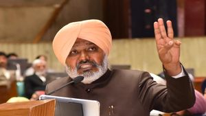 केंद्र पर बकाया पंजाब का 2000 करोड़, वित्त मंत्री हरपाल चीमा ने कही बड़ी बात