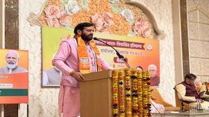 Haryana News: हरियाणा सरकार ने परिवार पहचान पत्र में किए बदलाव, अब घर बैठे किए जा सकेंगे यह अपडेट