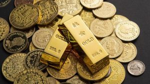 Gold And Silver Price: गिरावट के साथ बंद हुई सोने की कीमत, सिल्वर में आई मामूली तेजी 