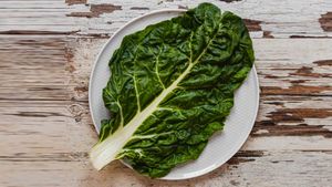 Business Idea: इस खेती से 2 महीने के अंदर कमा लेंगे लाखों रुपए, जानें कैसे होगा शुरू 