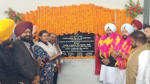 पंजाब सरकार ने धर्मकोट में 1 करोड़ रुपये से अधिक की लागत से बनवाया  बस स्टैंड 