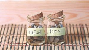 FD vs Debt Fund: बेहतर रिटर्न चाहिए तो जानें FD या Debt Mutual Fund किसमें निवेश करना है सही? 