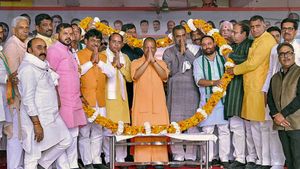 OPINION: निवेश के केंद्र के तौर पर सामने आता उत्तर प्रदेश, दुनियाभर के लिए बना आकर्षण का केंद्र